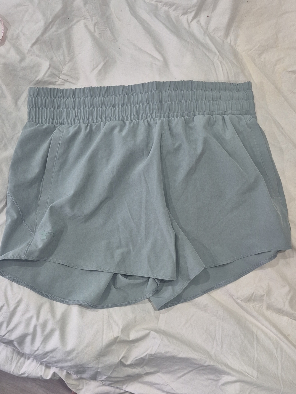 Under Armour Seafoam Women’s Stretch Active Shorts Large